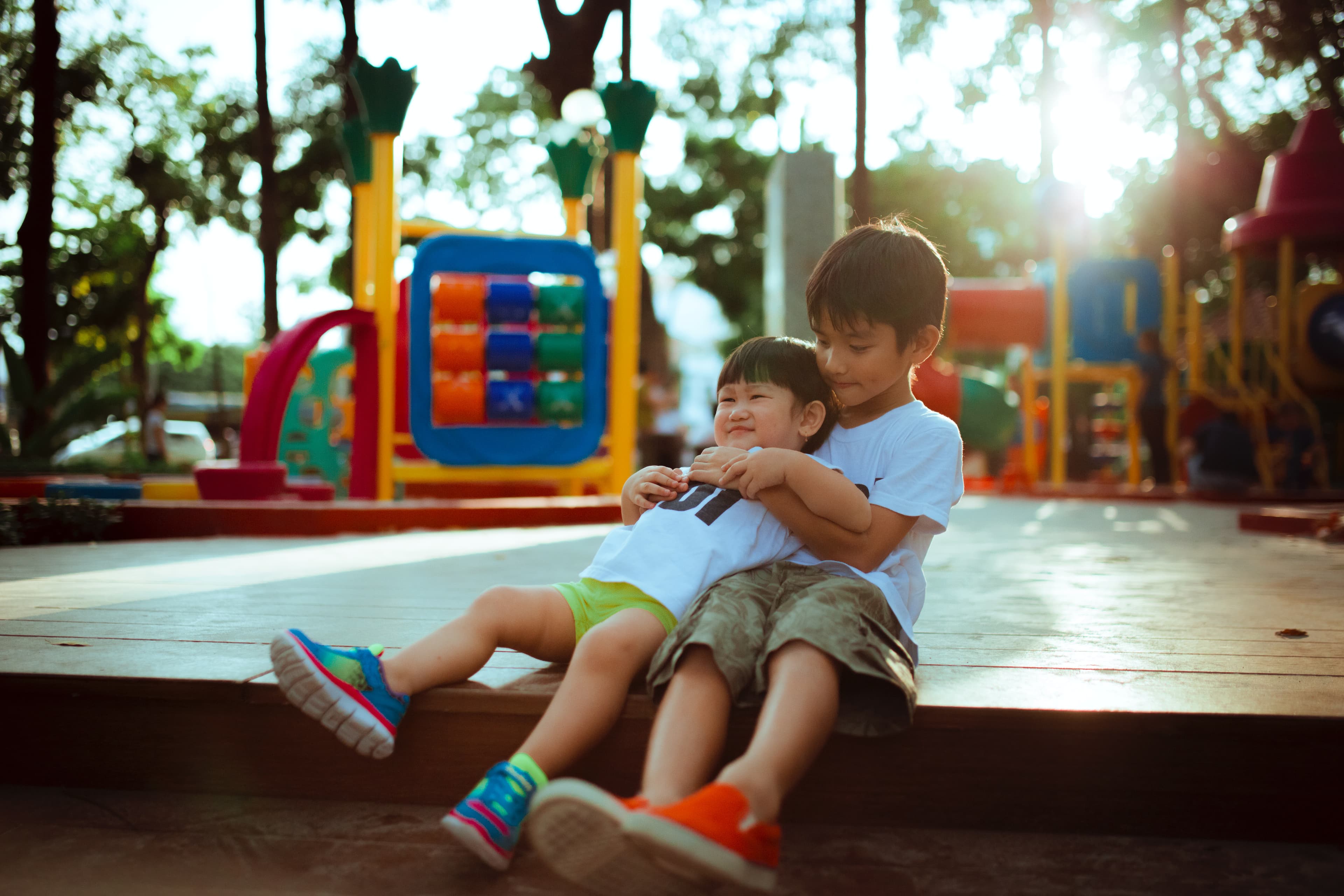 How genetically similar are siblings?